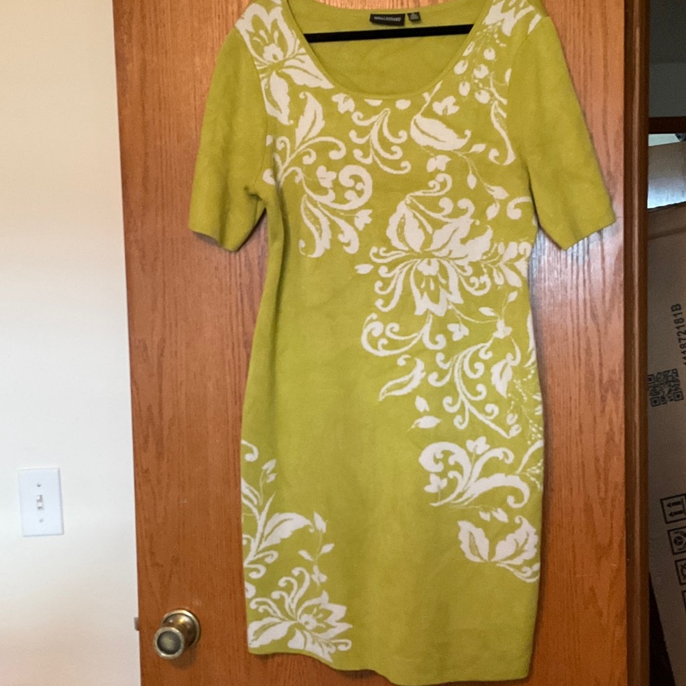 Nina Leonard Apple Green Floral Dress